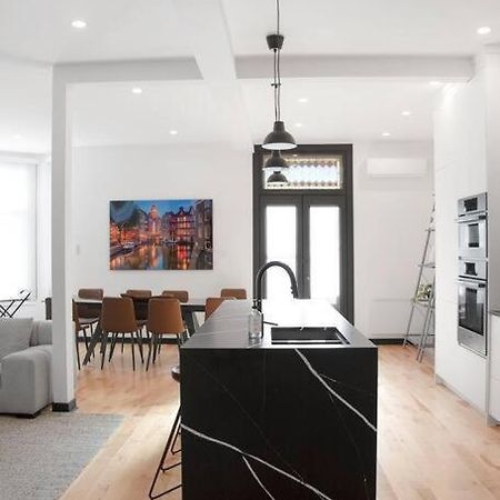 Upscale 3-Bedroom Entire Unit In The Trendy Plateau Mont-Royal Featuring A Magazine-Worthy Kitchen & Opulent Living Spaces - Apt 1 Montreal Exterior photo